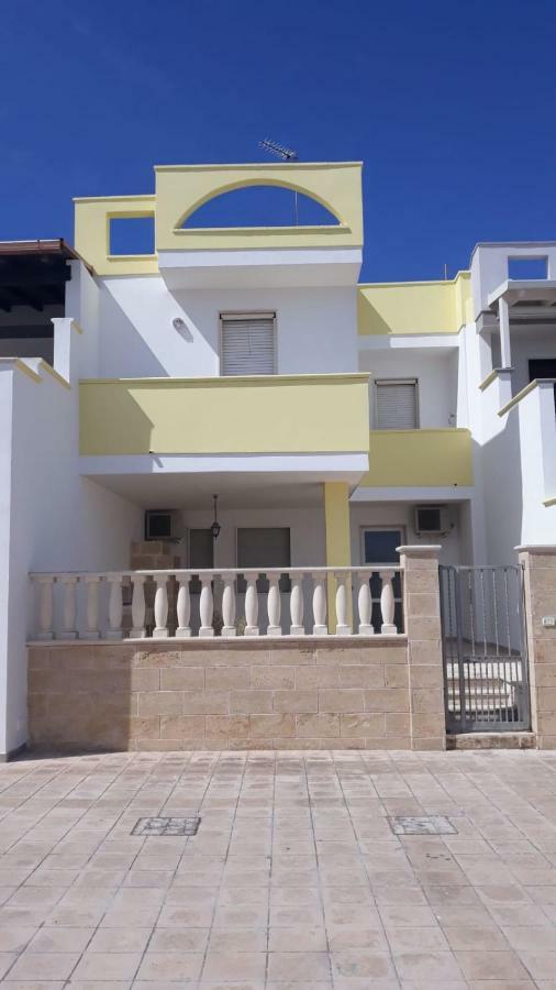 Salento, Torre Pali Di Salve Villa Exterior photo